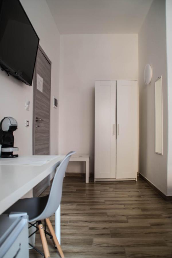 Tiber Rooms Testaccio Roma Exterior foto