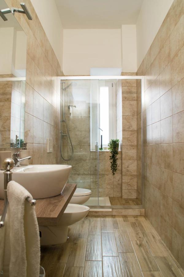 Tiber Rooms Testaccio Roma Exterior foto